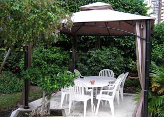 Secluded patio area for dining and discussions